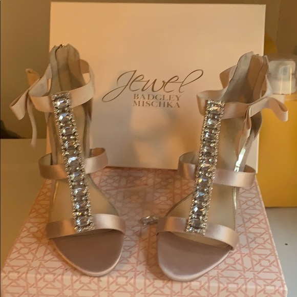 Badgley Mischka Shoes - Badgley Mischka rose gold satin with jewel front.